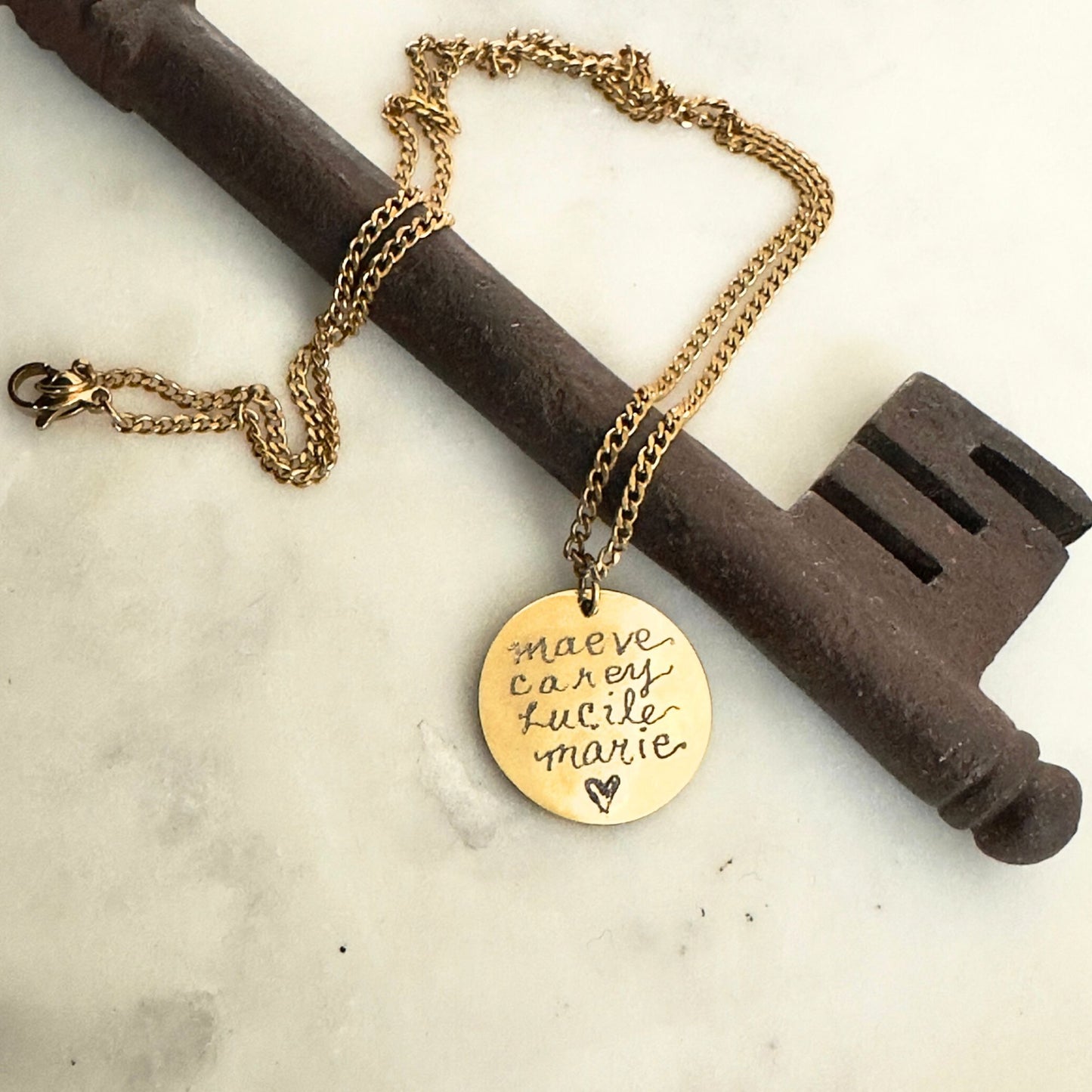 Script Gold Pendant Necklace | Family Names